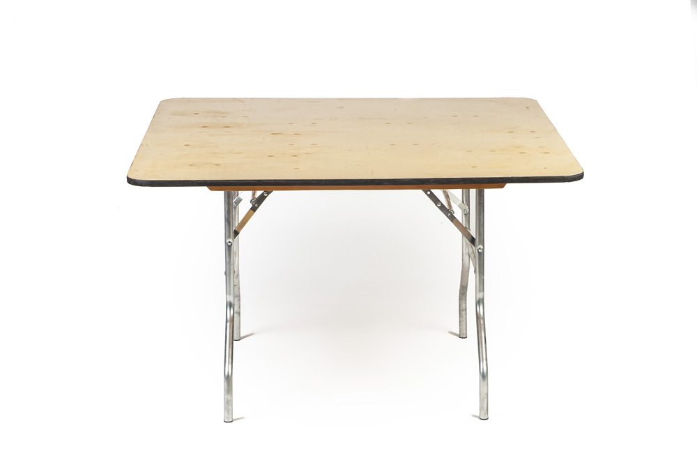 48x48 Square Table